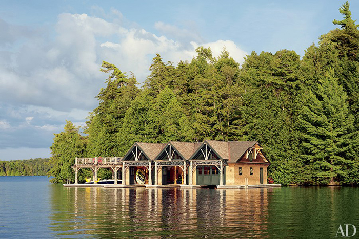 Классный дом у озера