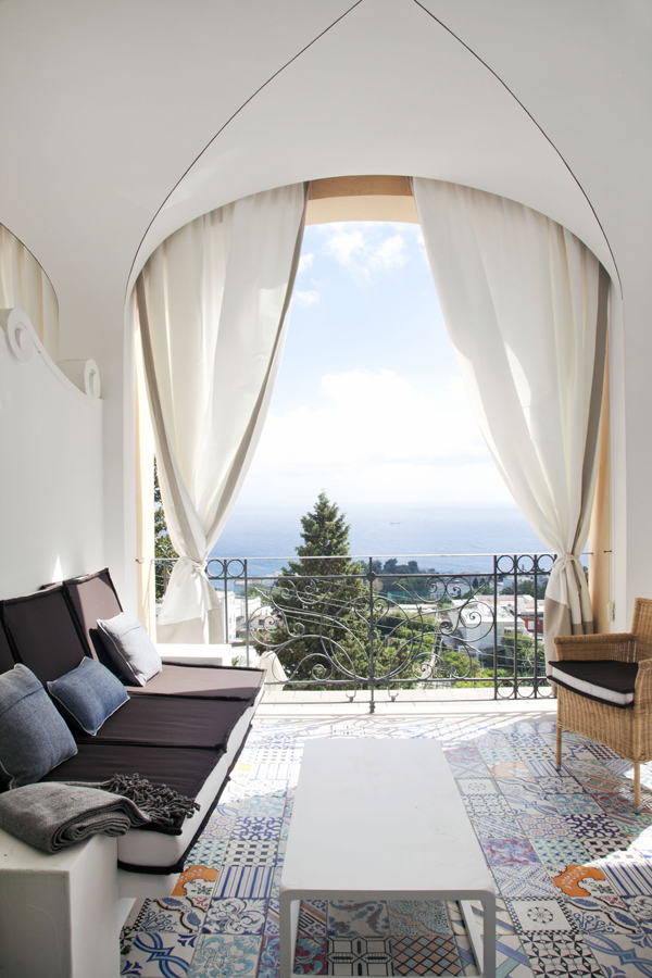Замечательный дизайн в Capri Tiberio Palace (Италия)