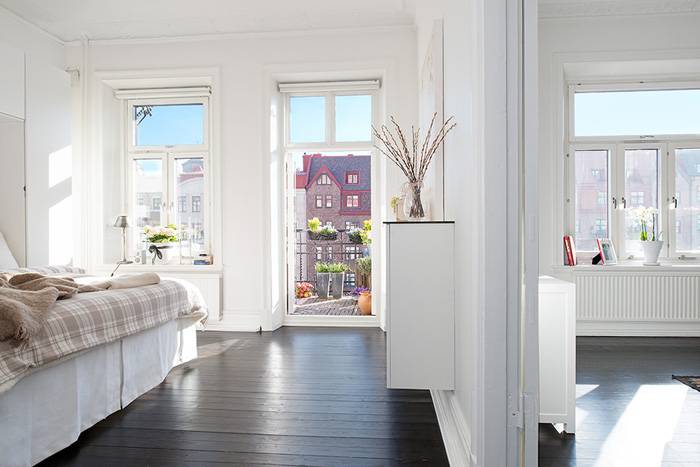 Черно-белый интерьер квартиры в Швеции