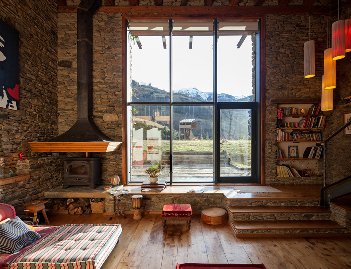 Креативный дом в Испанских Пиренеях