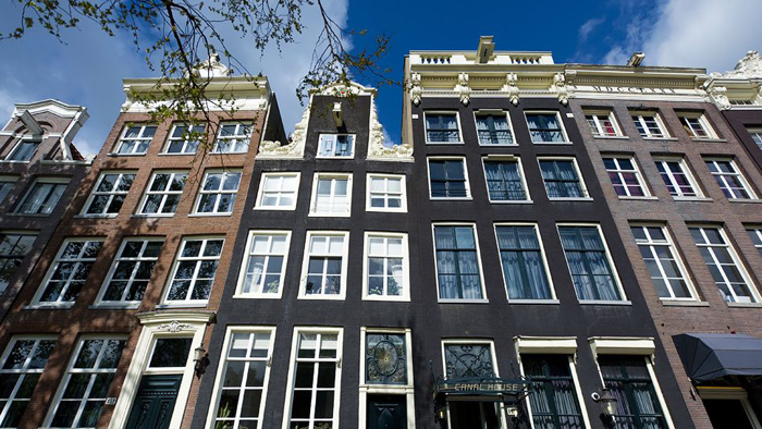 Элегантный Canal House Hotel в Амстердаме